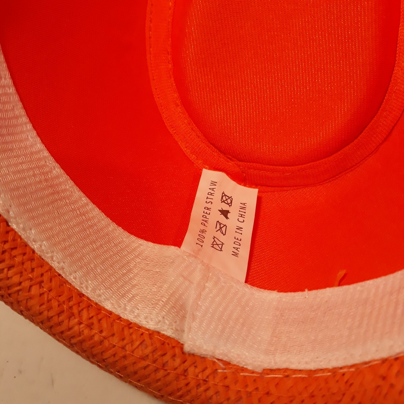 Foto 6 di 6
