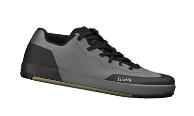 Fizik Gravita Versor Flat Men's Mountain Bike Shoes, Grey/Mud, M46