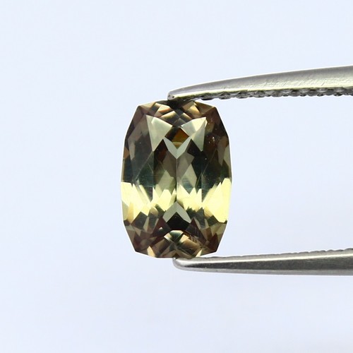 Natural Color Change Garnet 1.19 Carat 7.7x5.4 MM Fancy Shape Faceted Gem - Picture 10 of 12