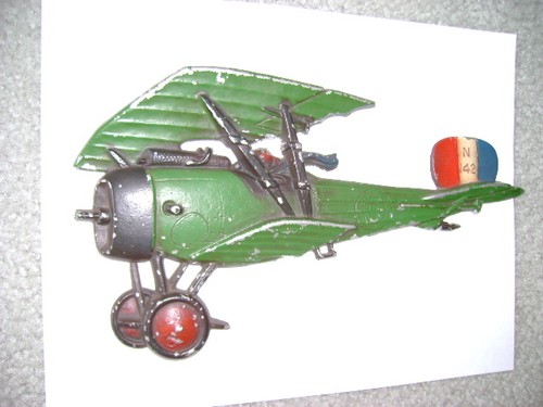 Metal airplane made in USA in 1975 by Homco Co. Green,red,black,blue - Picture 10 of 12