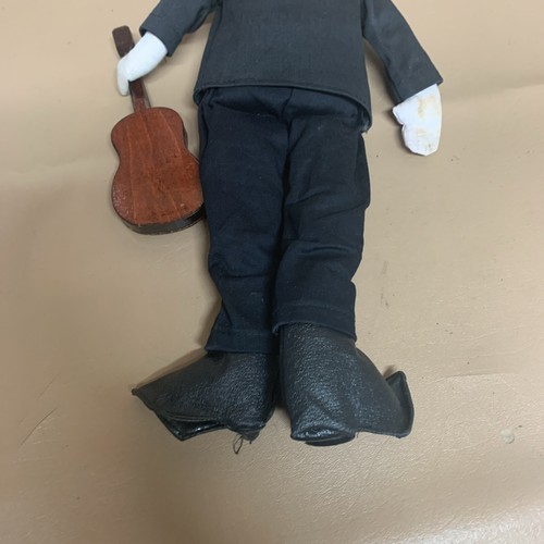 1994 Sugar Loaf Beatles Plush Doll Green Hair Black Suit Wood Guitar 18in #2 - Picture 6 of 9