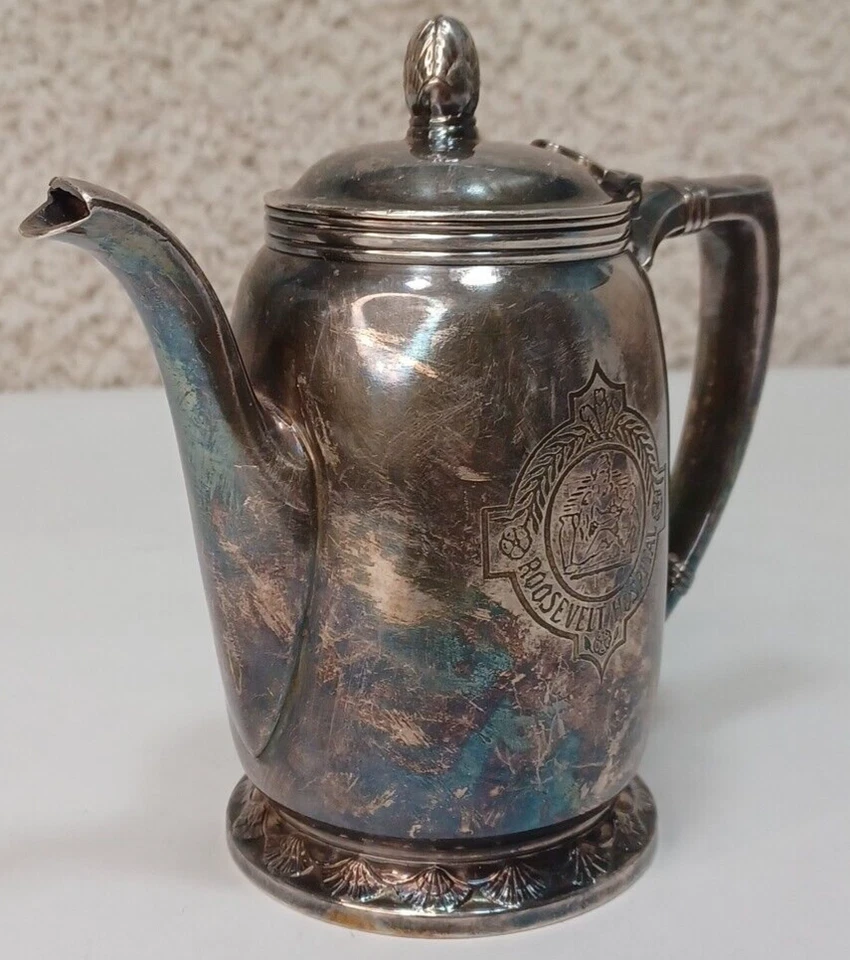 Tetera Roosevelt Island NY Hospital 1909 International Silver Company Pre Primera Guerra Mundial Foto 4 de 4