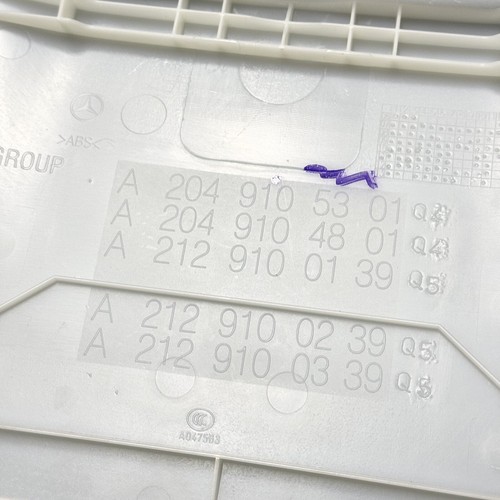 08-16 Mercedes C250 E350 E550 Front Right or Left Seat Back Panel Cover Beige - Picture 3 of 3