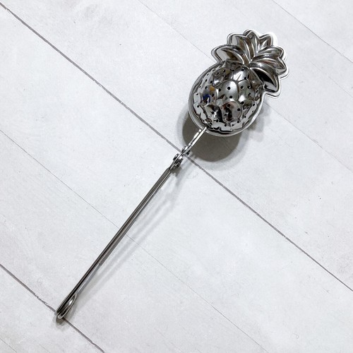 Pineapple Tea Infuser by Mudpie Snap Handle Tropical - Picture 2 of 8