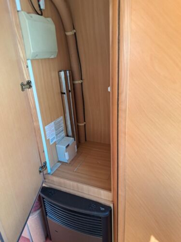 Auto-Sleeper Gatcombe VW 2.5 Tdi Manual Luxury 4 Berth Motorhome for sale - Picture 14 of 19
