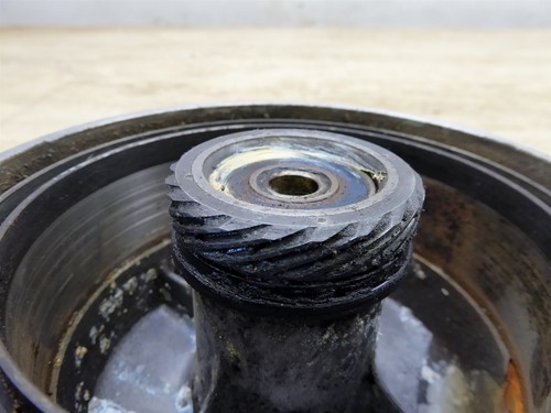 1964 Yamaha YG1-K 80 Y270-2. front wheel hub only - Picture 5 of 6