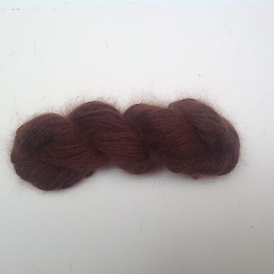 worsted weight 3 ply 50/% Angora // 50/% Wensleydale lamb 600yrds 1 skein