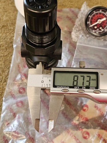 Norgren B07 Miniature Filter Regulator Manual Drain 160 PSI Pressure Gauge 1/4" - Picture 12 of 13