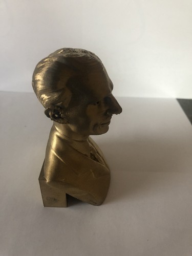 3D Printed Nikola Tesla Bust Figurine Home Decorating Sculpture Head Statue Deco - Picture 3 of 6