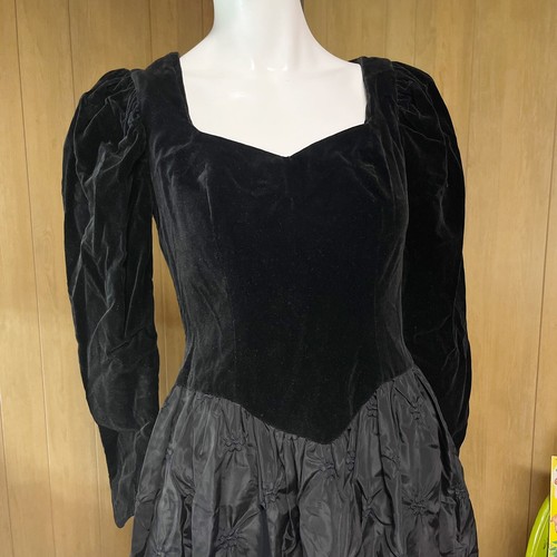 Vintage Black Velvet Dress size Small Taffeta Sweetheart 80s Party Costume Prom - Picture 6 of 12