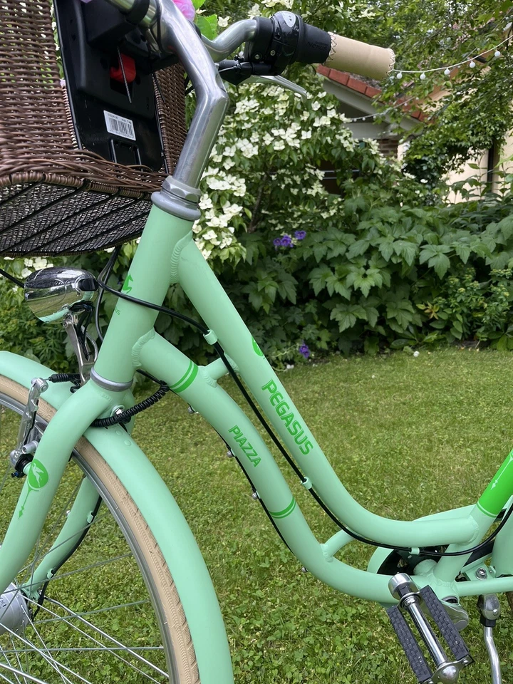 Neuwertig!: Pegasus Piazza Tour City Bike 28 Zoll Damenfahhrad in schönem Minze - Bild 2 von 4