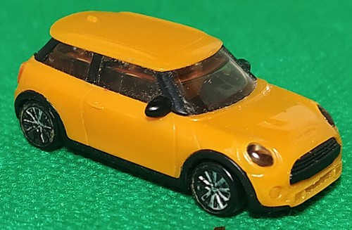 KINDER SURPRISE cars Sprinty BMW 1:87 2016 #889 - Picture 4 of 7