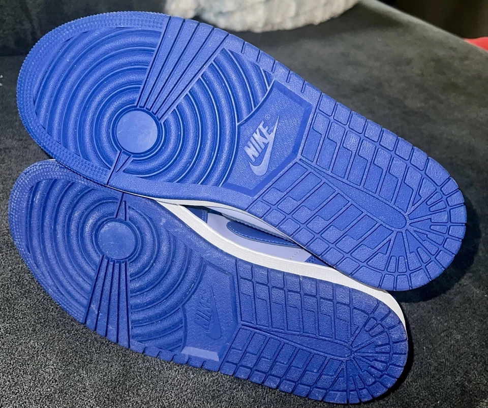 Talla 8 - Air Jordan 1 SE Mid Iron Purple Deep Royal W Foto 4 de 4