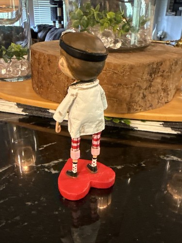 Figurina Lori Mitchell LOVE DOCTOR 6" di ESC - Foto 4 di 8