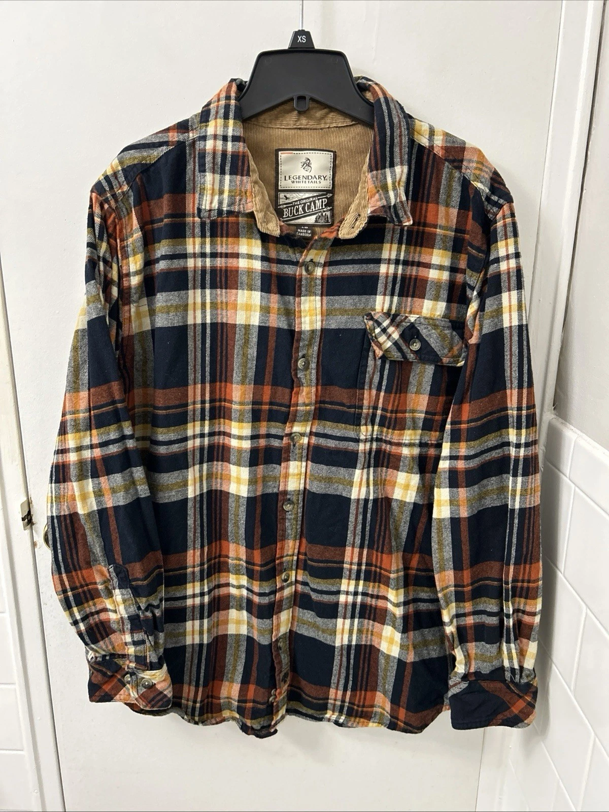 Legendary Whitetails Buck Camp Shirt Mens Large Orange Plaid Flannel Button Down