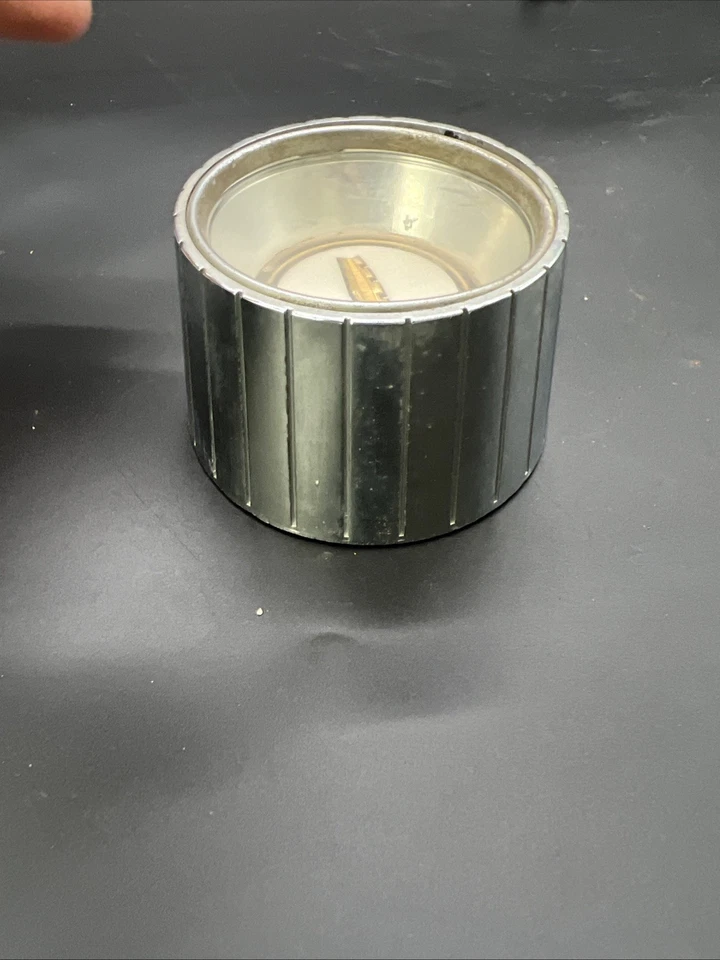 Chrysler Newport 1962 botón de bocina Foto 4 de 4