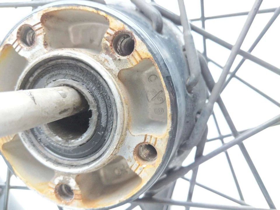 06 Harley Davidson Sportster XL 1200 C 后轮圈直 16X3.00 — 第 4/4 张图片