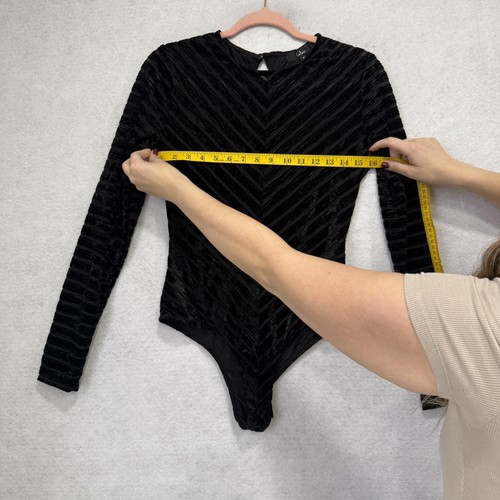 Body Lulus Mujer Mediano Negro Terciopelo Burnout Manga Larga Snap Chevron Malla - Imagen 4 de 9