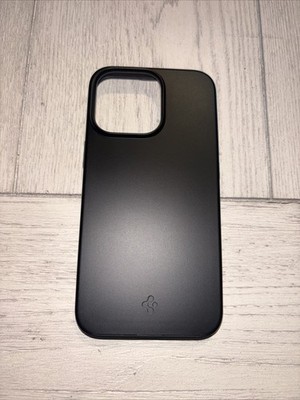 Spigen - Thin Fit Case for Apple iPhone 13 Pro - Black
