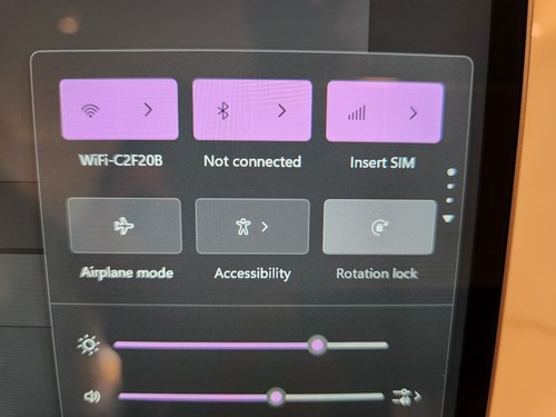 HP Elite X2 G8 i5-1145G7 8GB 256GB Iris XE - Picture 17 of 21