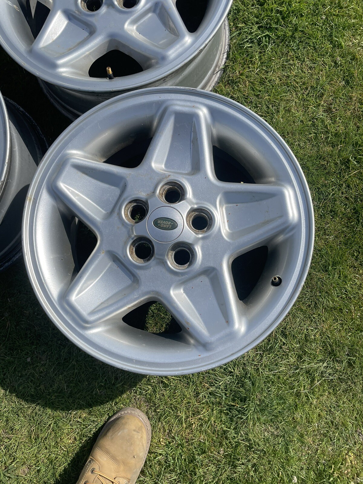 Picture 2 of 8