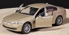 BMW 535 i ,  MODELLAUTO VON WELLY , TOP , BRONZE HELL , 1 : 38 , NEU 