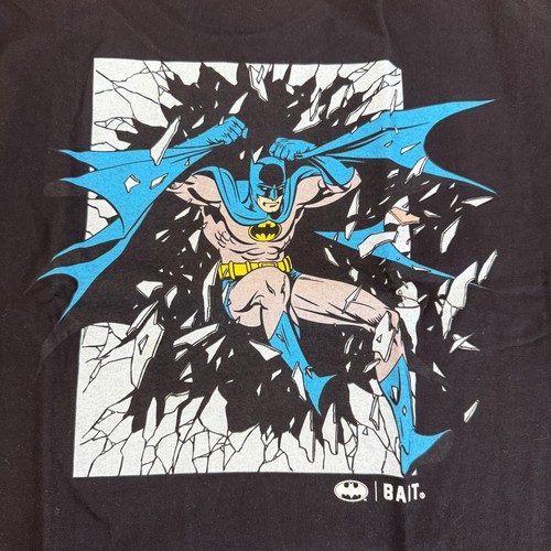GEBRAUCHTES Herren BAIT Batman Männer Break Ins T-Shirt Large Medicom Comics DC Forever Joker NY - Bild 3 von 9