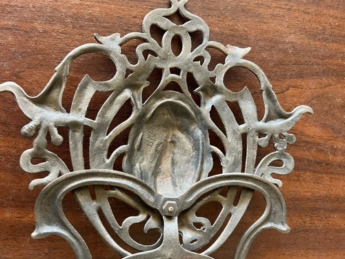 Antique 1800’s Art Nouveau Table Top Metal Easel Stand to Display Art or Photo - Picture 21 of 24
