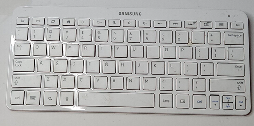 Samsung Wireless Bluetooth Keyboard Model BKB-10, Excellent Condition Tested - Picture 1 of 5
