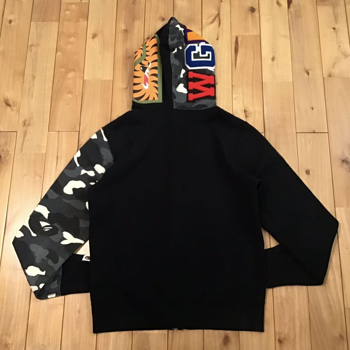 Glow in the dark BAPE City camo shark full zip hoodie Black