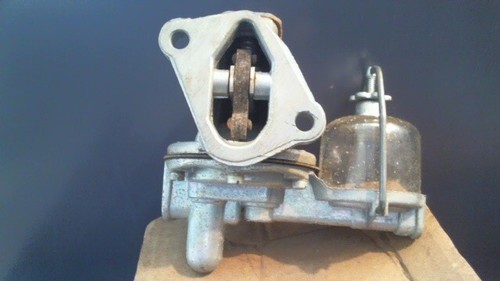 NEW NOS UNUSED FUEL PUMP #511- INTERNATIONAL TRUCKS 1937-1942 - BUNA-N-DIAPHRAGM - Foto 5 di 10