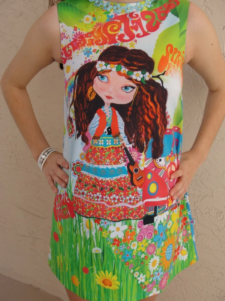 Gorgeous European "Rozalita Senoritas" Girls Summer Dress in size 10-12/152 sm. - Photo 3/4