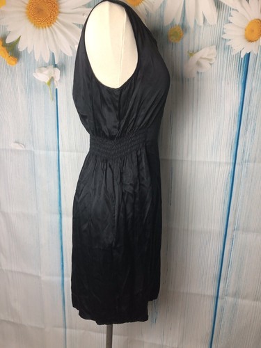 Banana Republic Size 4 Silky Little Black Dress NWT - Picture 2 of 5