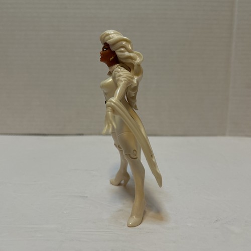 The Uncanny X-Men Storm Water Wars Weather Fury Storm Marvel Comics Toy Biz 1997 - Picture 3 of 10