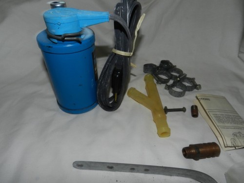 Tank Type Engine Heater Heatmaster Model 1000 W/ Thermostat NOS - Picture 7 of 10
