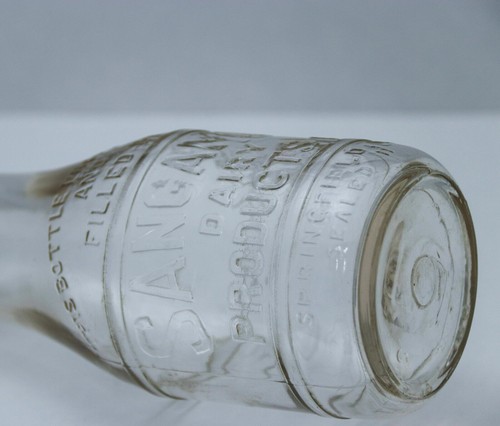 Vintage CLEAN SANGAMON DAIRY PRODUCTS Embossed Milk Bottle 1 Pt. Springfield IL - Bild 6 von 6