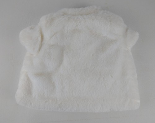 Gymboree Girls White Faux Fur Shrug/Vest 4T, Winter, Soft, Plush - Picture 4 of 4