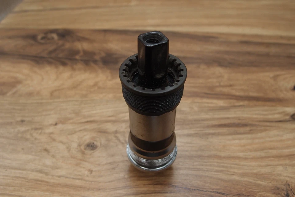 vintage MTB bottom bracket Shimano Deore BB-UN52 Japan 110 mm BSA/ 68 mm - Image 4 of 4