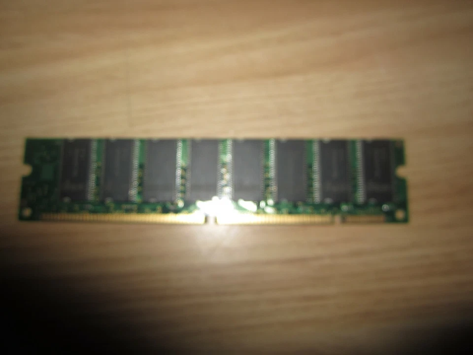 512 MB SDR SDRAM 133 MHZ PC133 SD 168 PIN Foto 3 de 3