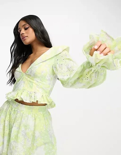 BEAUTIFUL ASOS LUXE Floral Broderie Lime Green & White Top 12 - Picture 2 of 5
