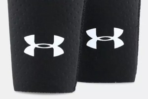 Under Armor Compression Multicolor Reversible Wristbands S//M