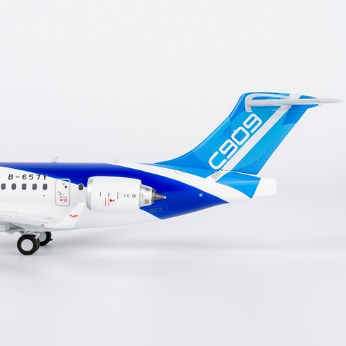 Modellino jet aereo pressofuso 1:200 NG Models COMAC Express C919 B-657Y 20127 - Foto 9 di 13