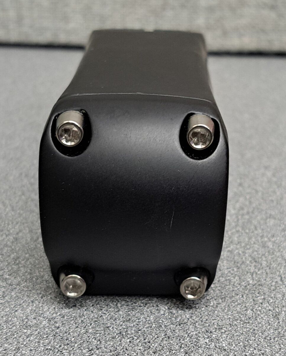 Giant Contact SLR Aero Stem 100mm Length, 31.8mm Clamp, 1-1 Giant Contact SLR Aero Stem 100mm Length, 31.8mm Clamp, 1-1