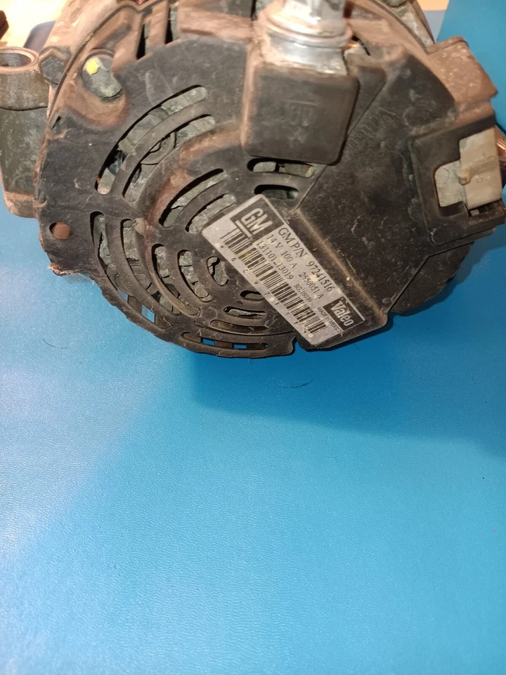 Alternador Chevrolet Colorado 2004-2006 OEM usado Foto 4 de 4