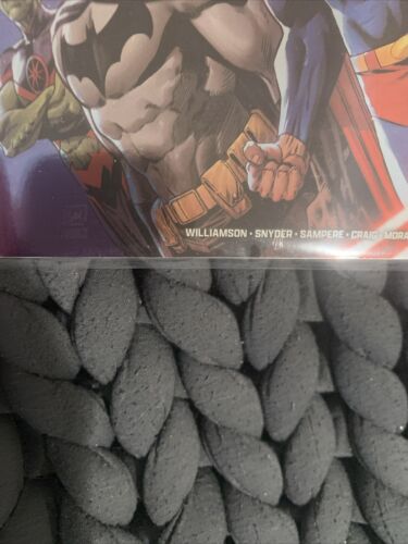 DC All In Special 2 Book Lot: Sampere Foil Variant & Regular Cover w/ JLA Card - Picture 19 of 24