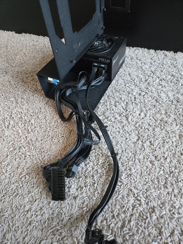 OCPC Hydra ITX Case, Uphere RGB Cooler, Sfx psu, pcie extension bundle - Photo 5/14