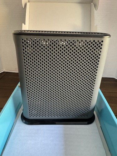 Motorola MB8611 DOCSIS 3.1 Multi‑Gig Cable Modem (2.5 Gbps Ethernet) - Picture 4 of 8