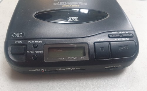 Sony Mega Bass Discman D-33 for Parts or Repair (Central Spindle Required) - Bild 3 von 11