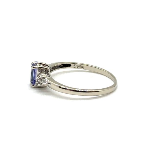 Synthetic Tanzanite Lady's Stone & Diamond Ring 6 Diamonds .006 Cara (EPJ025208) - Picture 5 of 6