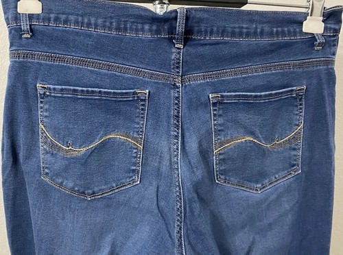 Lee Easy Fit Women Size 16M Capri 36X21 Blue Denim Stretch Medium Wash - Picture 10 of 12